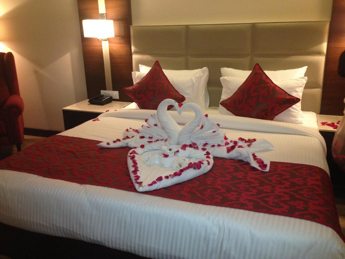 Continent Hotel Nawanshahr Nawashahr Екстер'єр фото